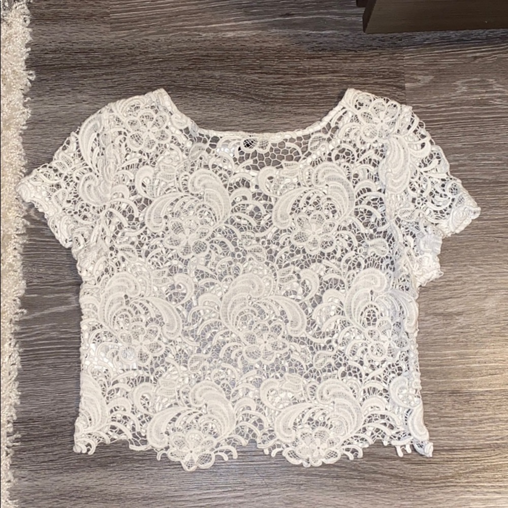 🌼H&M Boho Crochet Crop